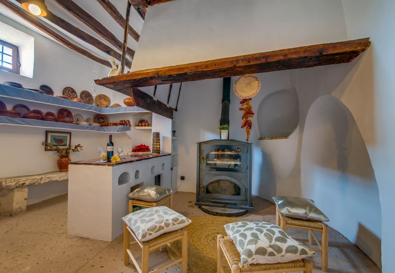 Finca in Buger - Mallorquinische Finca Ses Planes mit Pool