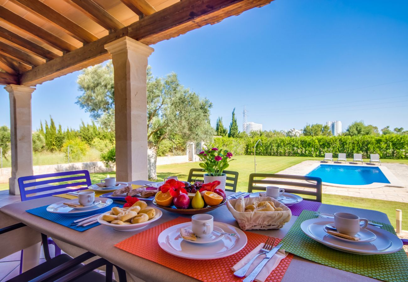 Finca in Alcudia - Mallorquinisches Landhaus Alcudia Ses Poves Pool