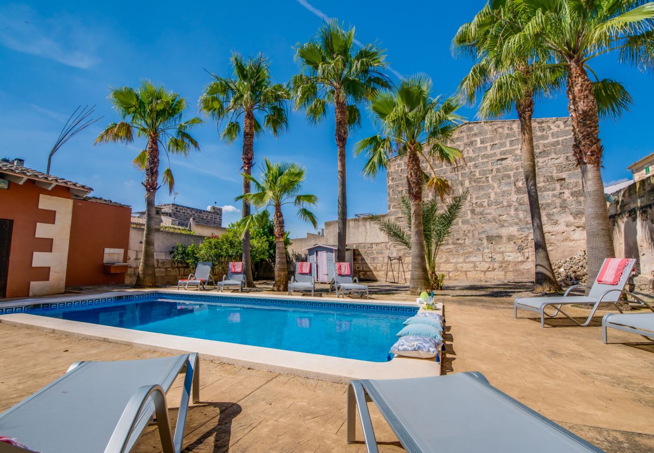 Ferienhaus in Maria de la salut - Ländliches Haus mit Pool Sa Verdera auf Mallorca