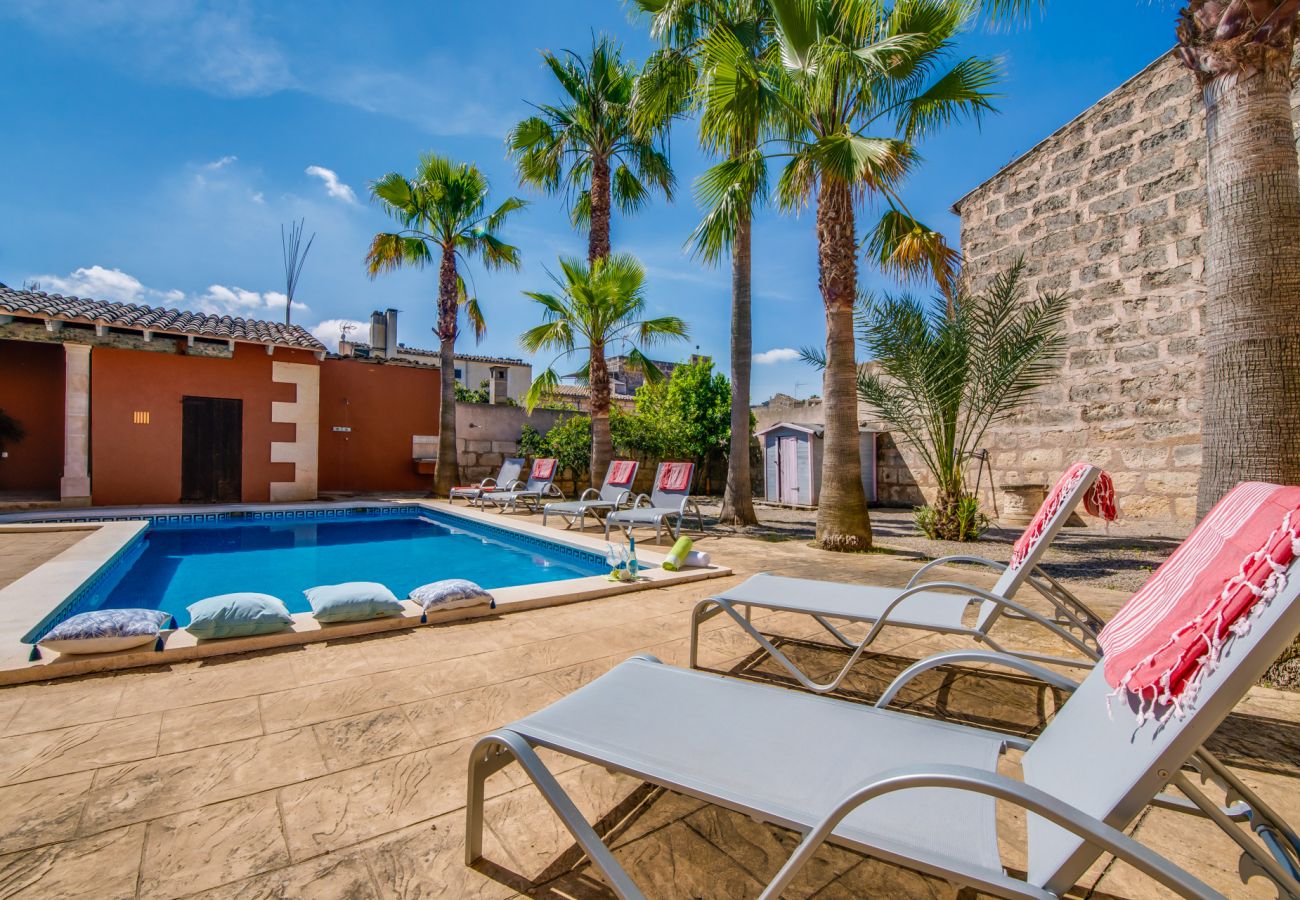 Ferienhaus in Maria de la salut - Ländliches Haus mit Pool Sa Verdera auf Mallorca