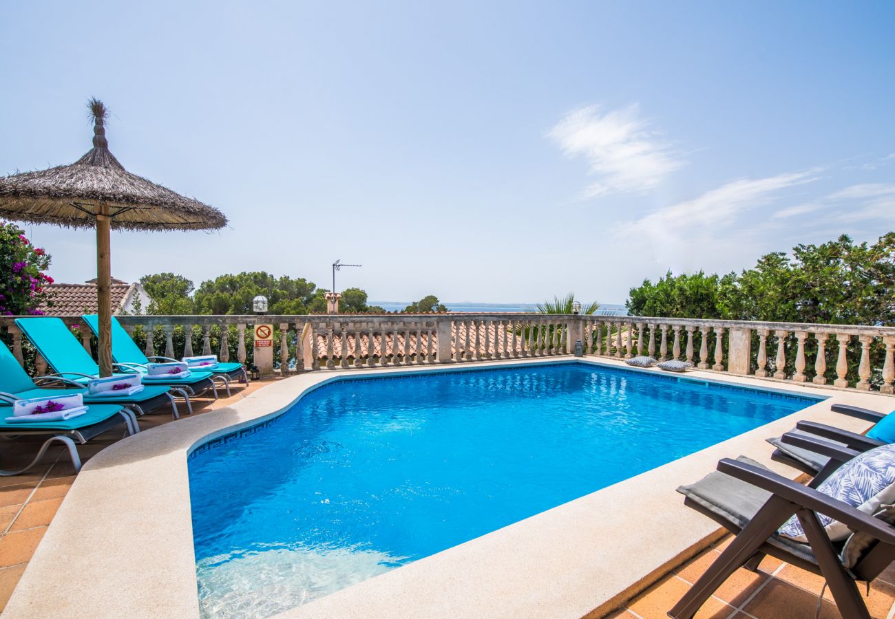 Ferienhaus in Alcanada - Haus in Meernähe Veuremar in Alcudia mit Pool