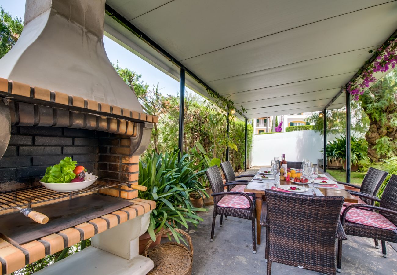 Ferienhaus in Alcanada - Haus in Meernähe Veuremar in Alcudia mit Pool