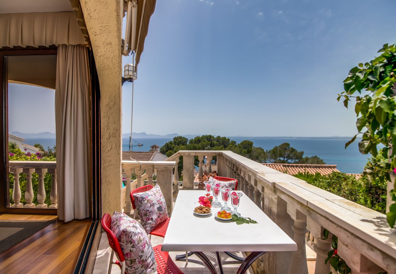 Ferienhaus in Alcanada - Haus in Meernähe Veuremar in Alcudia mit Pool