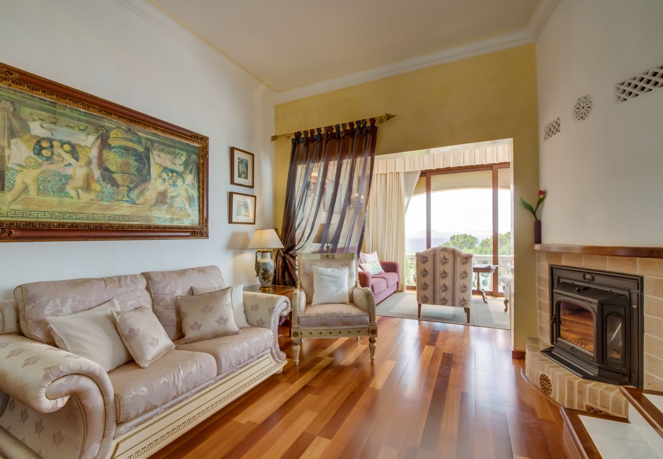 Ferienhaus in Alcanada - Haus in Meernähe Veuremar in Alcudia mit Pool