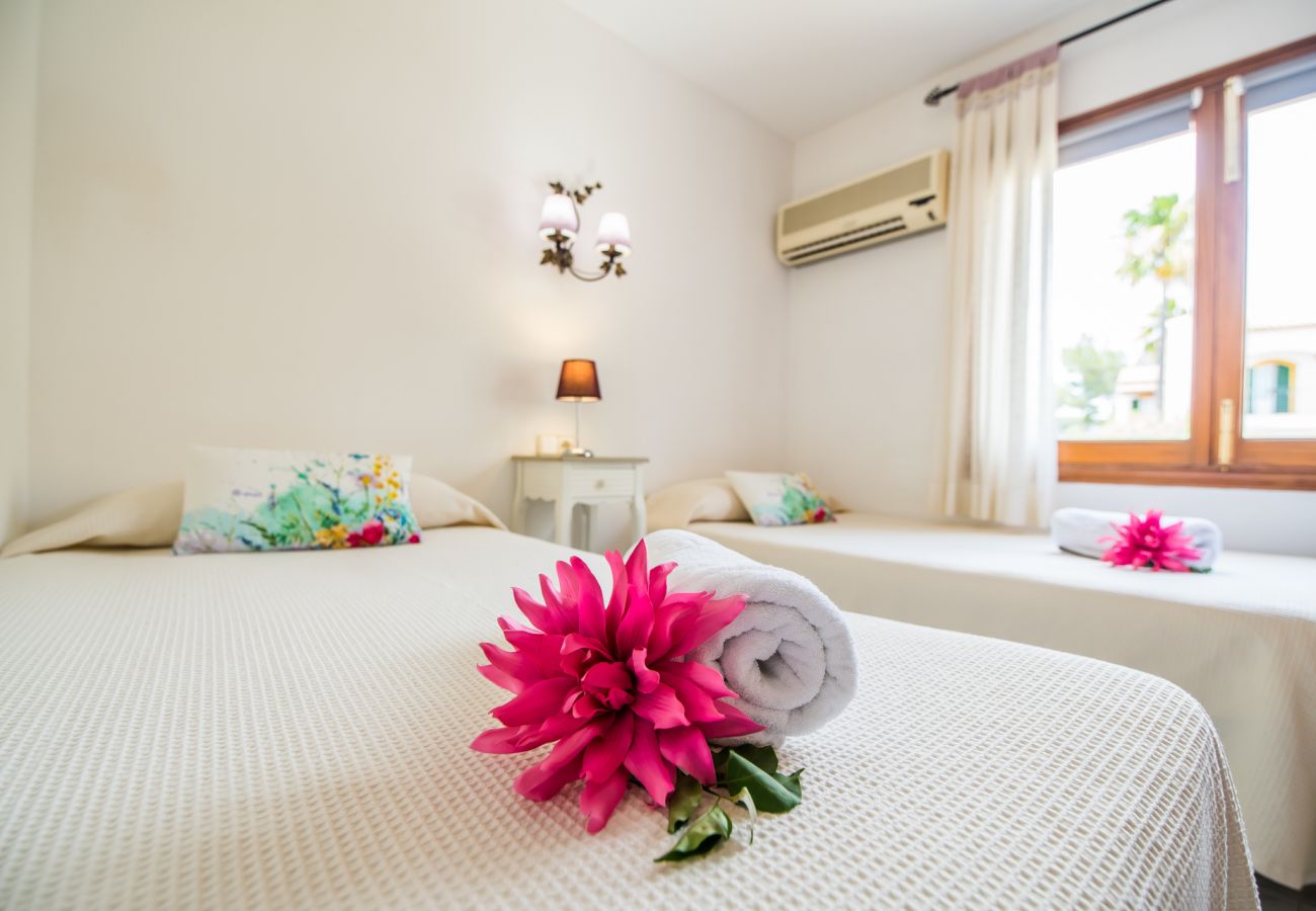 Ferienhaus in Alcanada - Haus in Meernähe Veuremar in Alcudia mit Pool