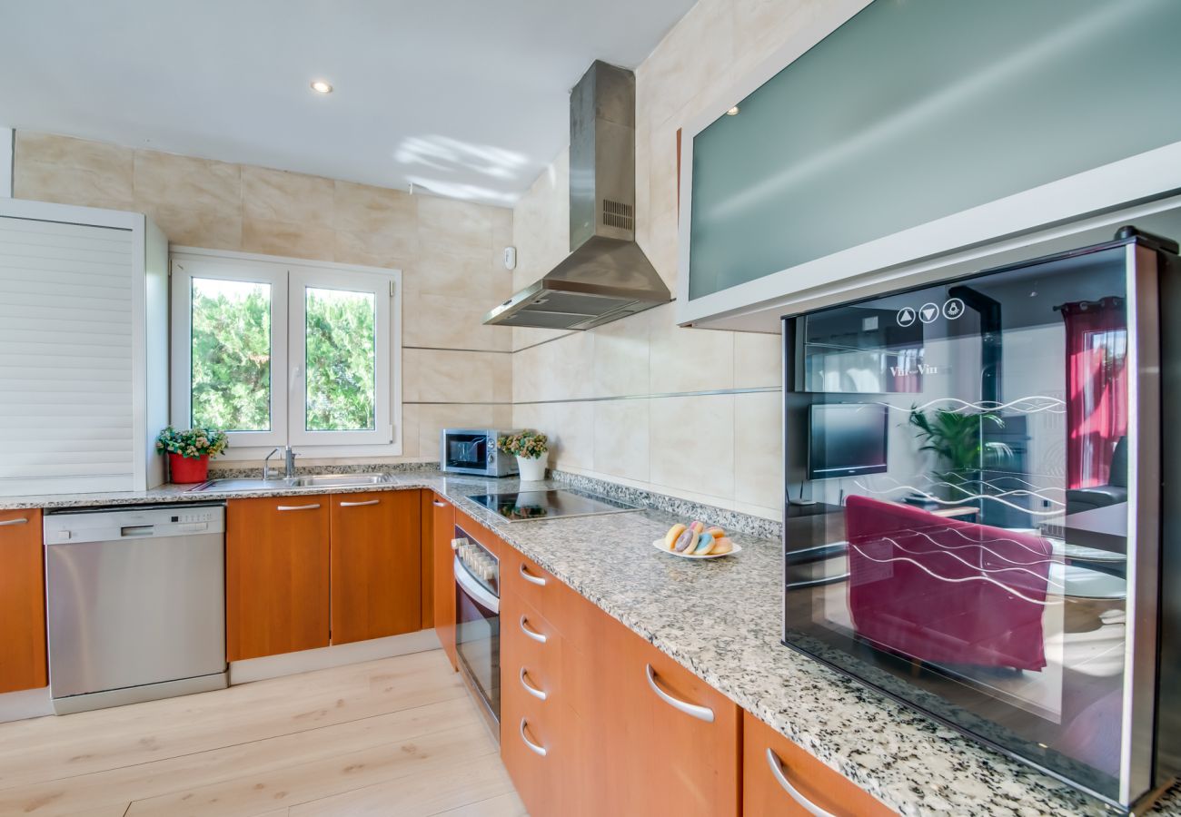 Ferienhaus in Alcudia - Haus mit Pool Villa Ariel strandnah in Alcudia