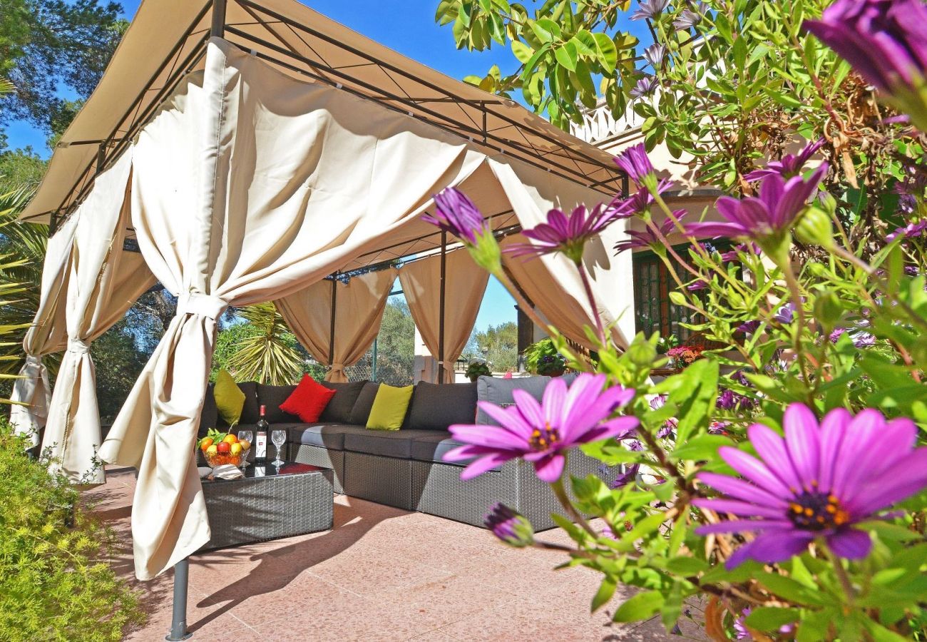 Ferienhaus in Calvià - Haus mit Pool Villa Benestar auf Mallorca