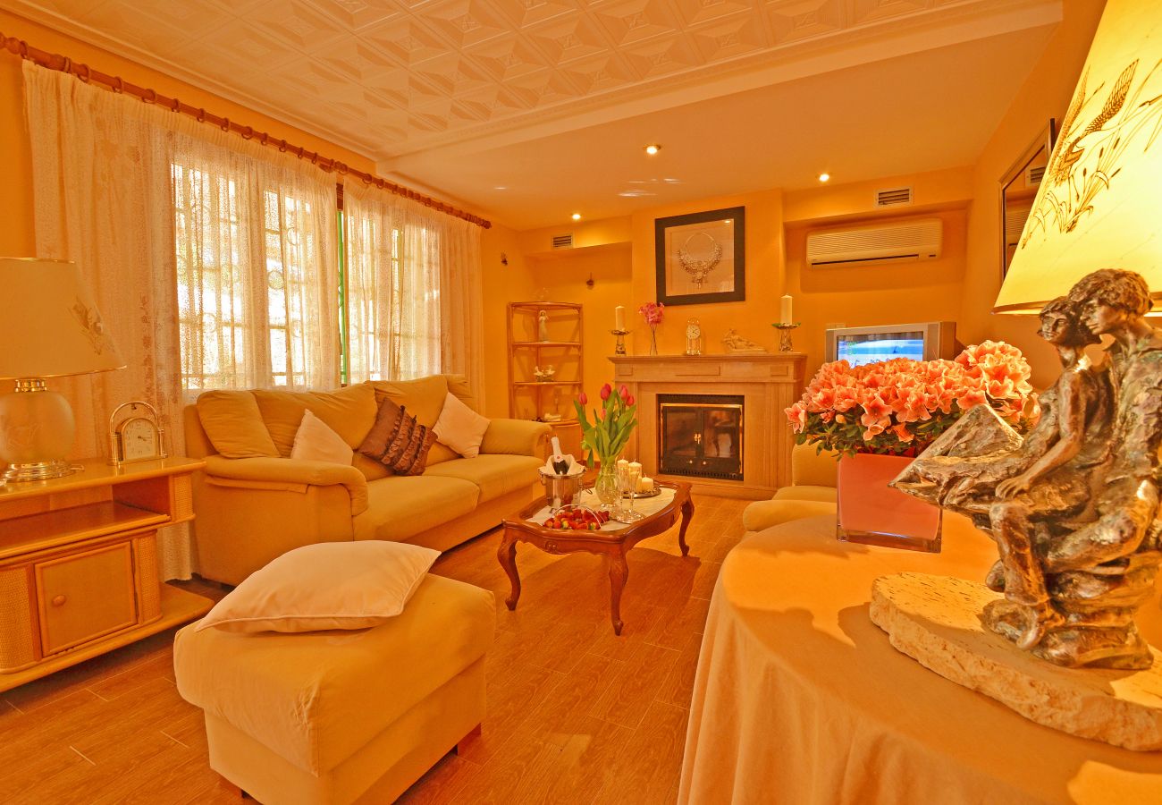 Ferienhaus in Calvià - Haus mit Pool Villa Benestar auf Mallorca