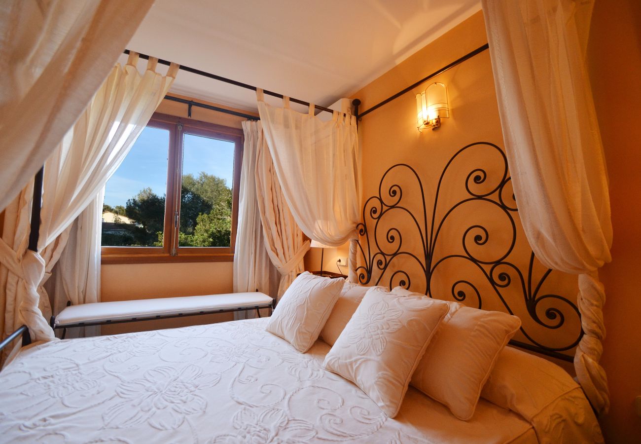 Ferienhaus in Calvià - Haus mit Pool Villa Benestar auf Mallorca