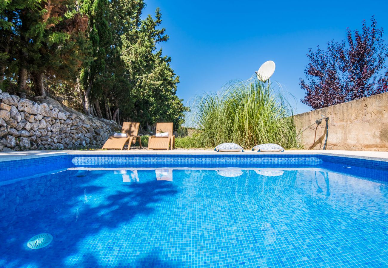 Ferienhaus in Maria de la salut - Modernes Haus mit Pool Son Puig auf Mallorca