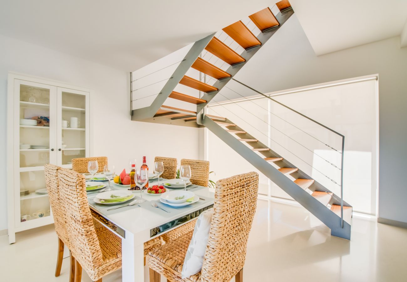 Ferienhaus in Maria de la salut - Modernes Haus mit Pool Son Puig auf Mallorca
