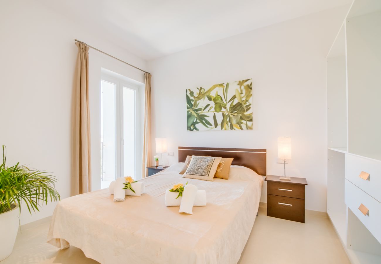 Ferienhaus in Maria de la salut - Modernes Haus mit Pool Son Puig auf Mallorca