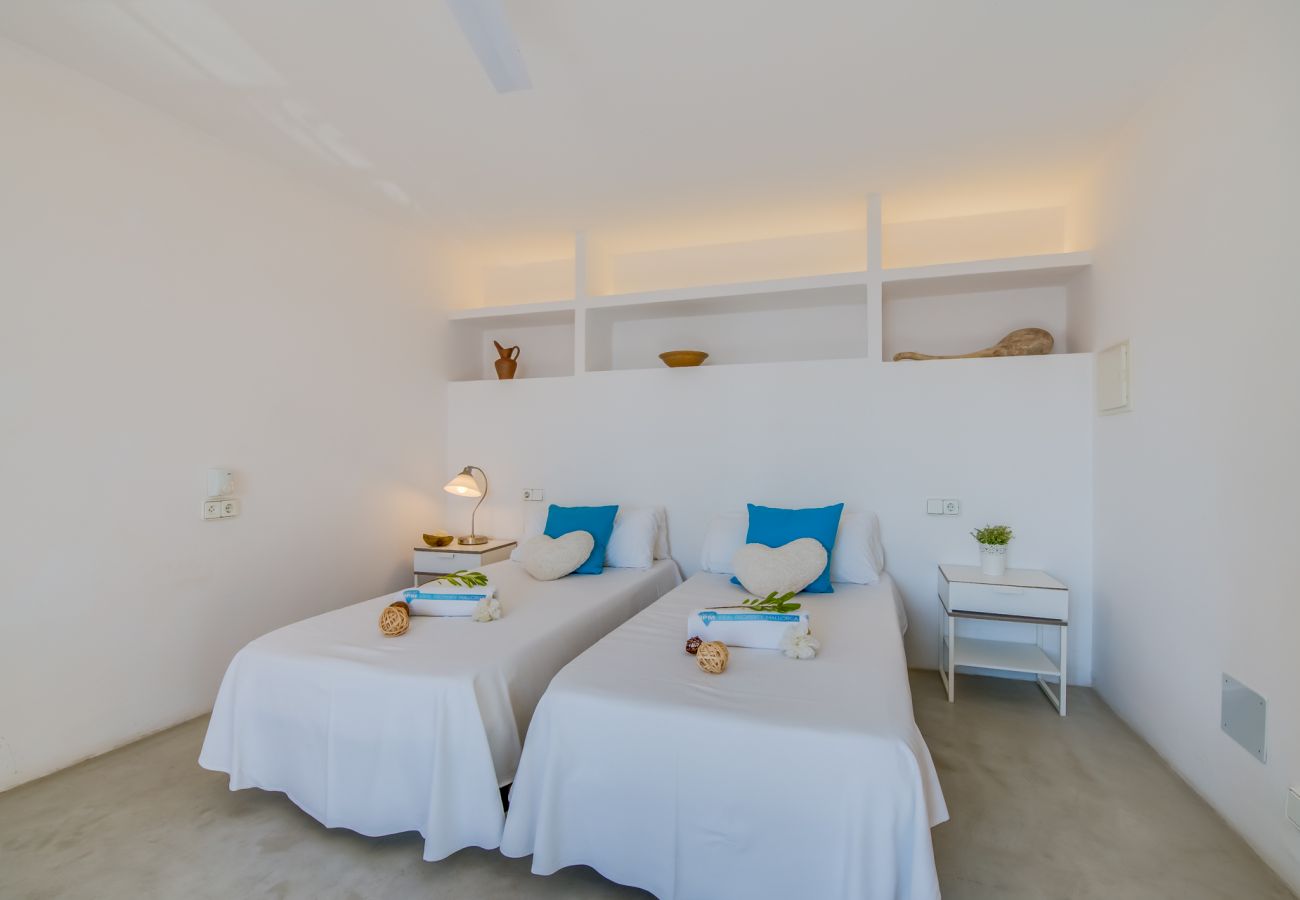 Ferienhaus in Capdepera - Haus Mallorca Ram de Mar mit Meerblick und Pool