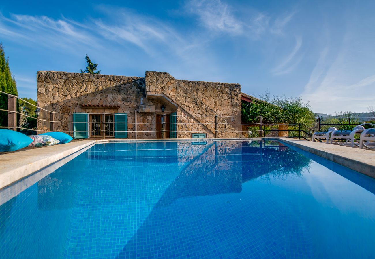 Finca in Alcudia - Finca Alcudia Sa Vinya Vella Strandnähe mit Pool