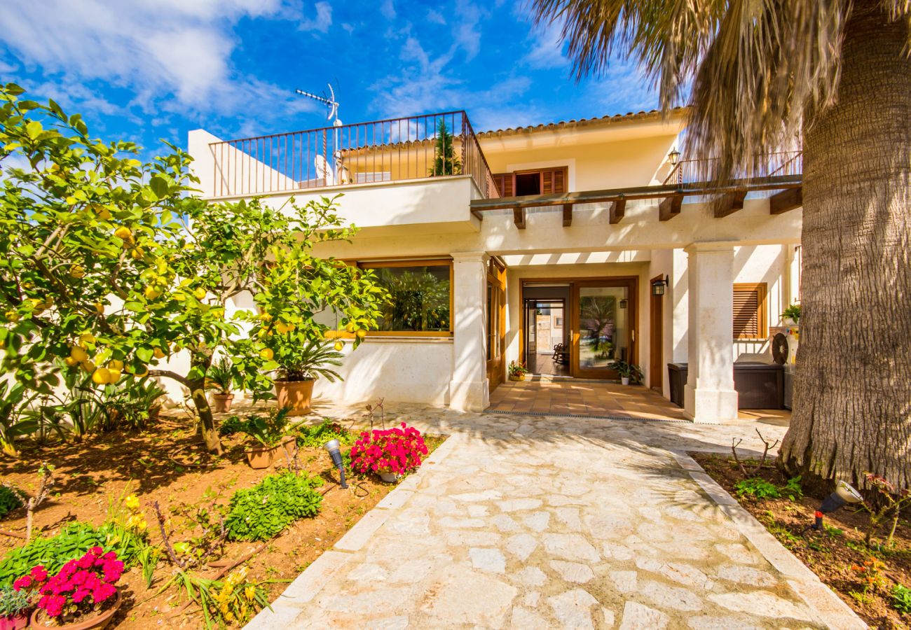 Ferienhaus in Ariany - Ferienhaus Solivera mit Pool auf Mallorca