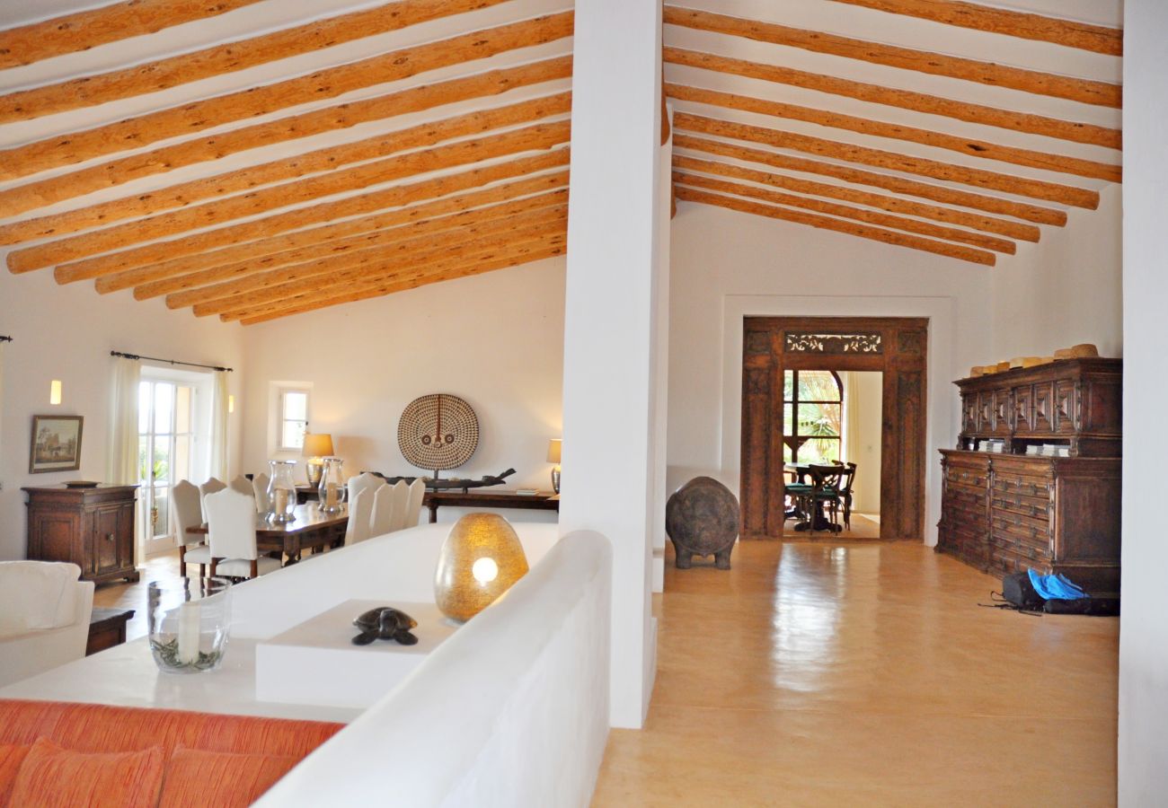 Finca in Arta - Luxuriöse Finca Mallorca mit Pool Panoramablick
