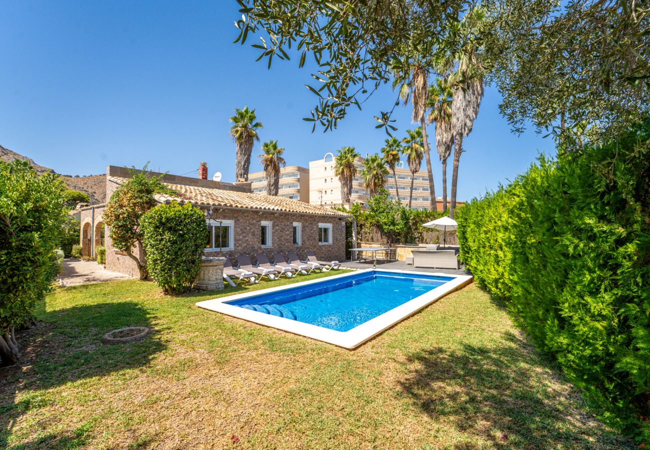 Ferienhaus in Alcudia - Villa Montelo mit privatem Pool in Meeresnähe