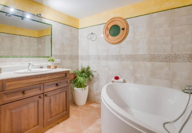 Finca in Selva - Landhaus in Mallorca Ses Comes mit Pool Finca in Selva - Landhaus in Mallorca Ses Comes mit Pool