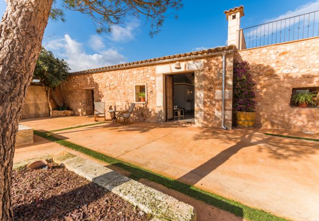 Finca in Manacor - Modernes Landhaus auf Mallorca Pleta mit Pool