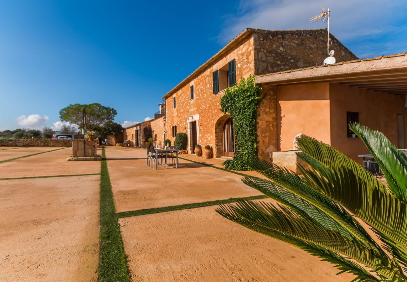 Finca in Manacor - Modernes Landhaus auf Mallorca Pleta mit Pool