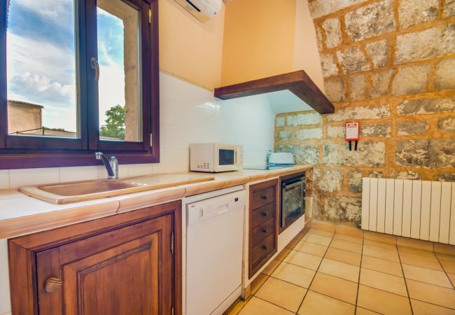 Finca in Selva - Finca Sa Mina für 12 mit Pool auf Mallorca Finca in Selva - Finca Sa Mina für 12 mit Pool auf Mallorca