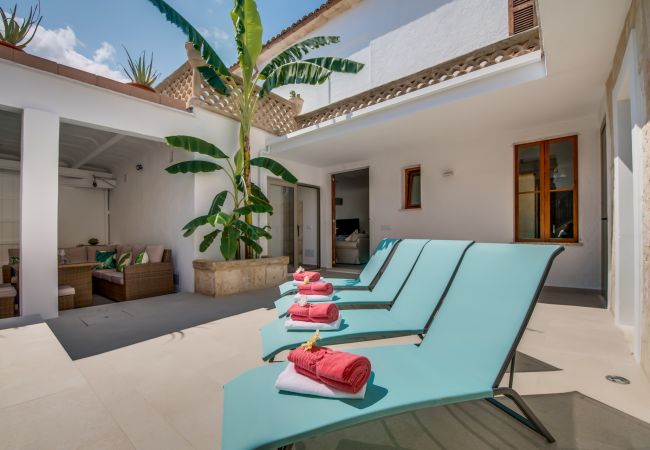 Ferienhaus in Sa Pobla - Landhaus auf Mallorca Can Cremat mit Pool