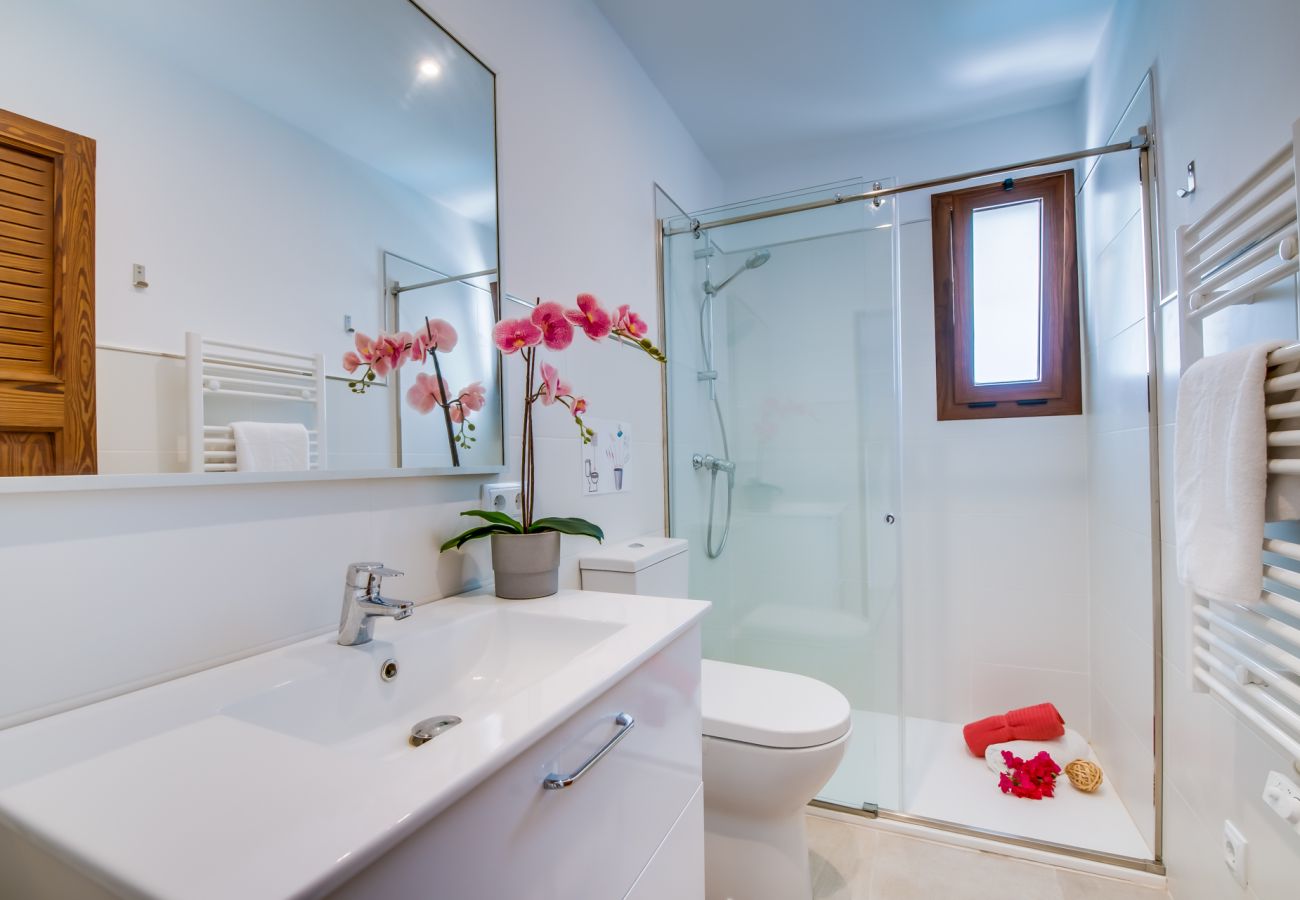 Ferienhaus in Sa Pobla - Ländliche Finca auf Mallorca Con Frit mit Schwimmbad