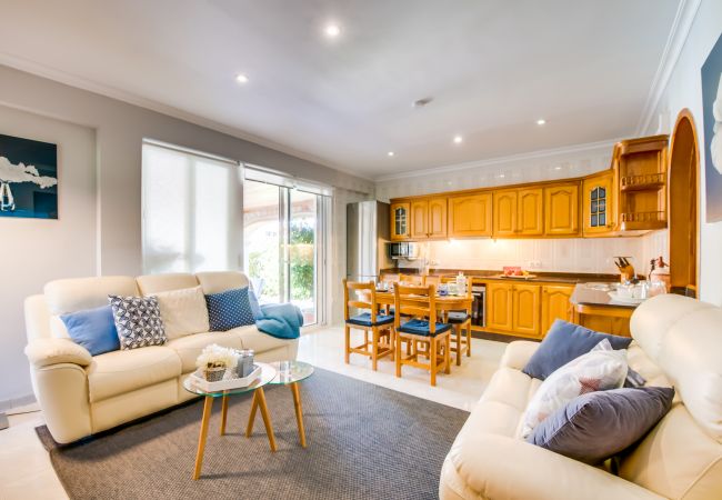 Finca in Lloseta - Finca im Zentrum Mallorcas Finca Alegre mit Pool Finca in Lloseta - Finca im Zentrum Mallorcas Finca Alegre mit Pool