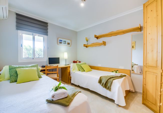 Finca in Lloseta - Finca im Zentrum Mallorcas Finca Alegre mit Pool Finca in Lloseta - Finca im Zentrum Mallorcas Finca Alegre mit Pool