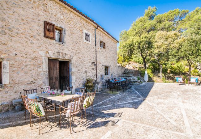 Finca in Campanet - Ländliche Finca in den Bergen Es Rafal mit Pool