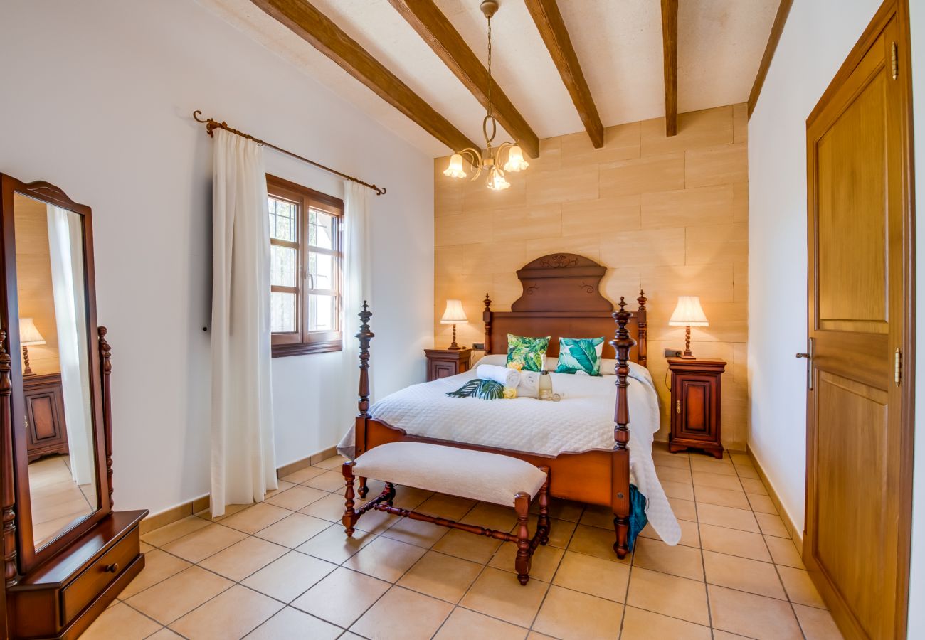 Finca in Felanitx - Landhaus in Mallorca Cas Cuni mit Pool
