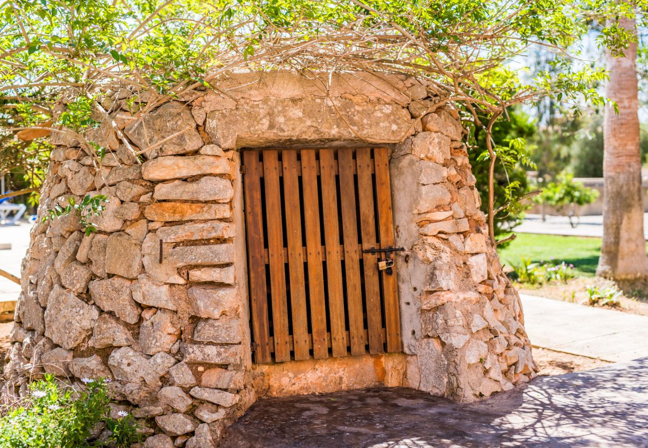 Finca in Felanitx - Haus im Landhausstil Mallorca Cas Verros mit Pool