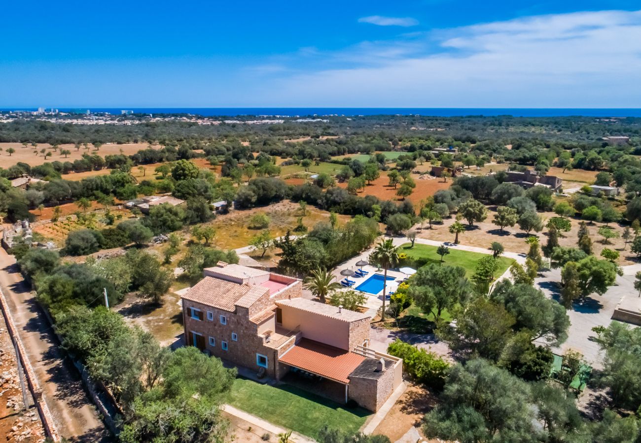 Finca in Felanitx - Haus im Landhausstil Mallorca Cas Verros mit Pool