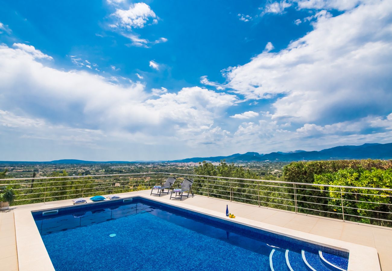 Finca mit Panoramablick auf Mallorca 