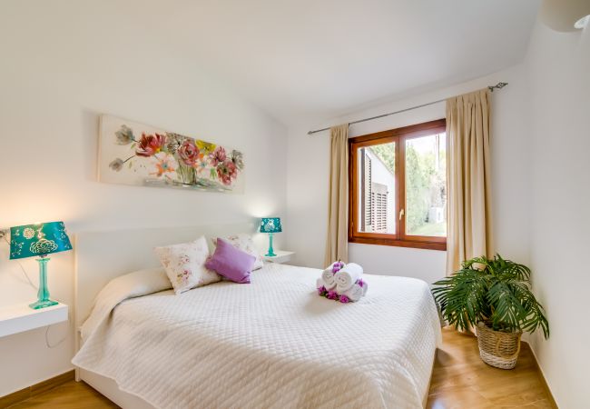 Ferienhaus in Crestatx - Haus mit Pool Garten Casa Pequeña auf Mallorca Ferienhaus in Crestatx - Haus mit Pool Garten Casa Pequeña auf Mallorca