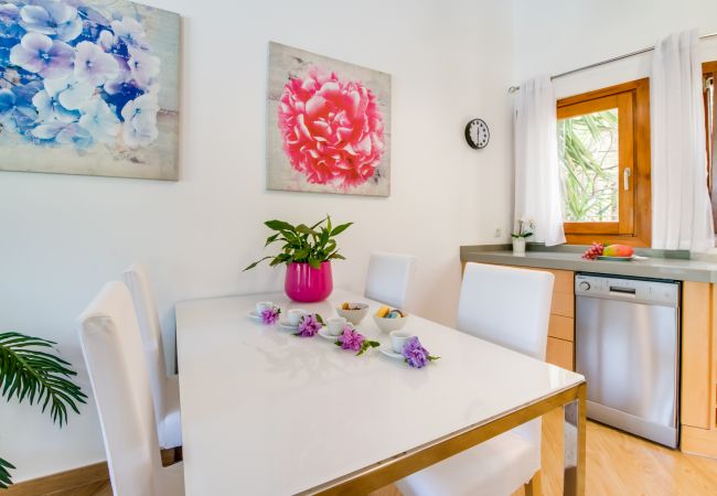 Ferienhaus in Crestatx - Haus mit Pool Garten Casa Pequeña auf Mallorca Ferienhaus in Crestatx - Haus mit Pool Garten Casa Pequeña auf Mallorca