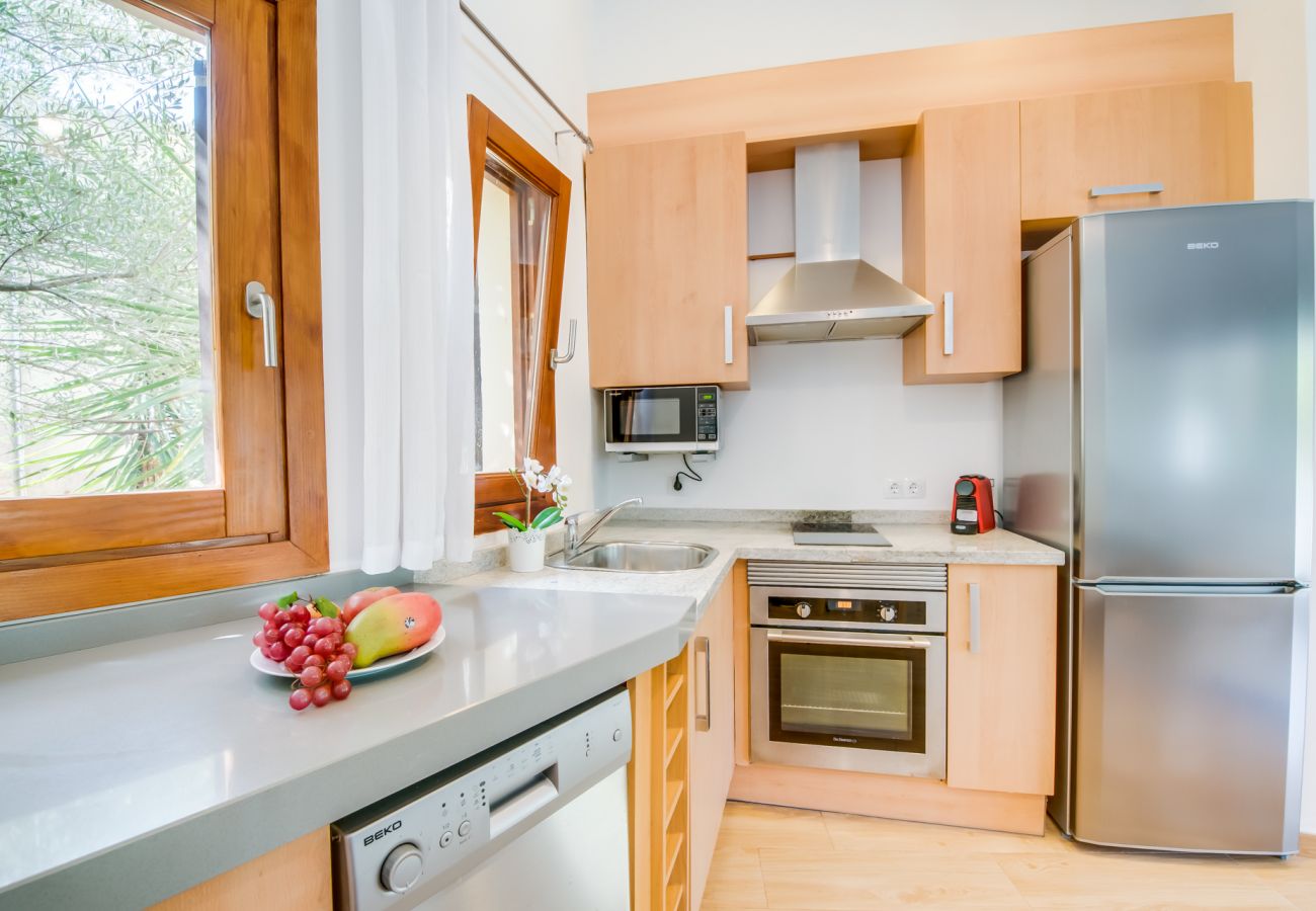 Ferienhaus in Crestatx - Haus mit Pool Garten Casa Pequeña auf Mallorca