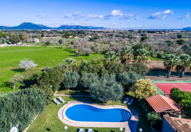 Finca in Buger - Finca auf Mallorca Cas Haus mit Tennisplatz