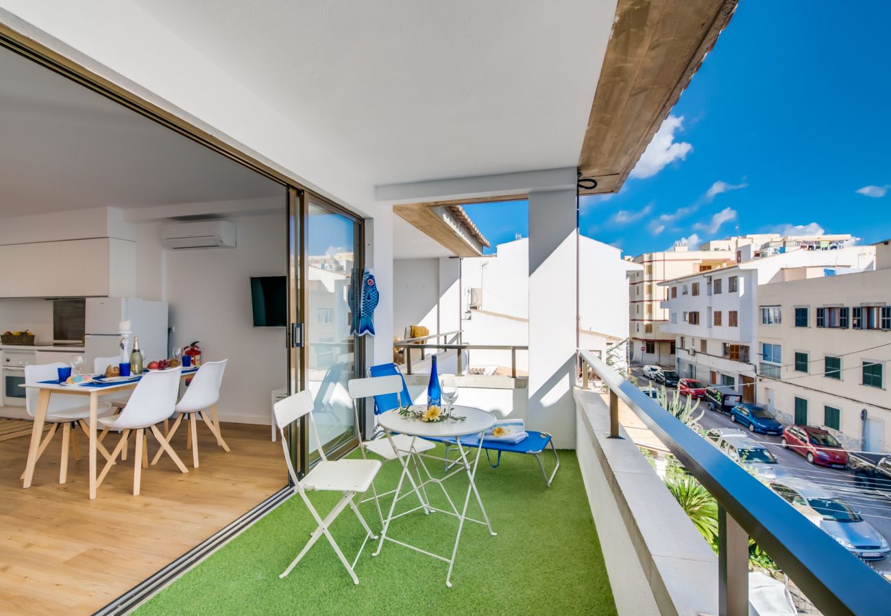 Ferienapartment mit Terrasse in Strandnähe.