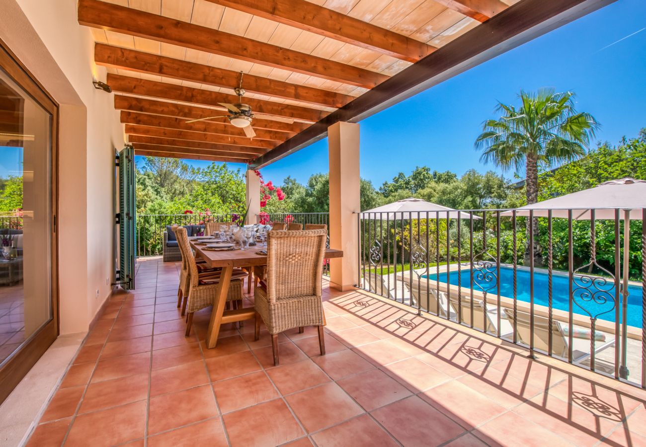 Ferienhaus in Crestatx - Modernes Haus mit Pool Villa Flores auf Mallorca