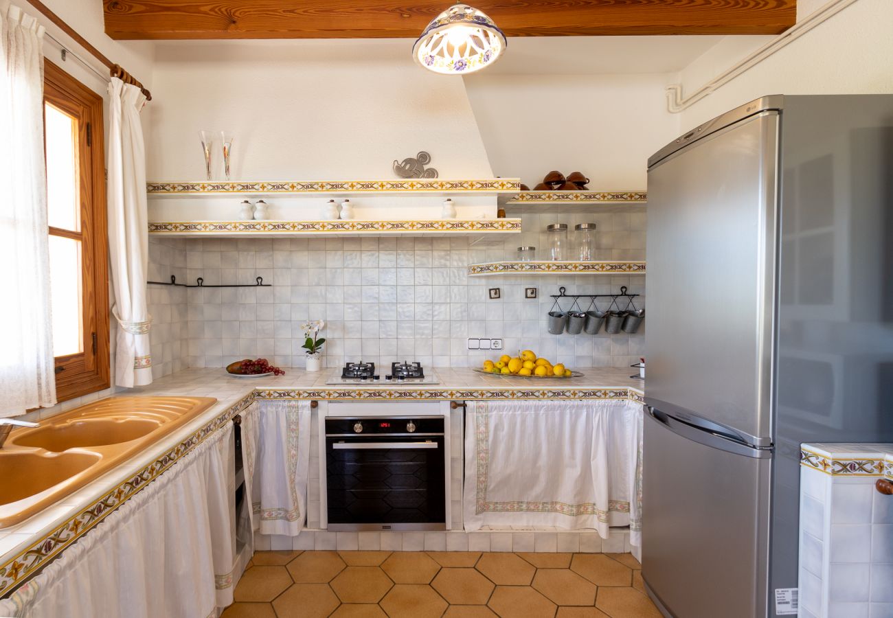 Ferienhaus in Lloret de Vistalegre - Ländliche Finca in Mallorca Sa Sinia mit Pool und Tennisplatz