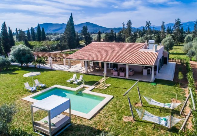 Ferienhaus mit Pool in Mallorca