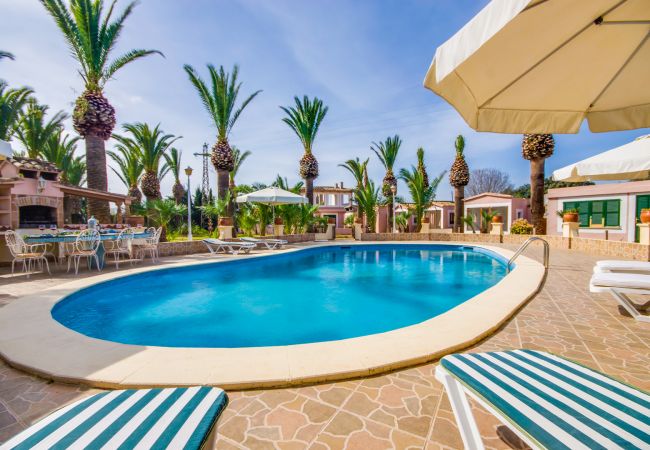 Finca in Alcúdia - Große Finca Can Comaro mit Pool in Alcudia Finca in Alcúdia - Große Finca Can Comaro mit Pool in Alcudia