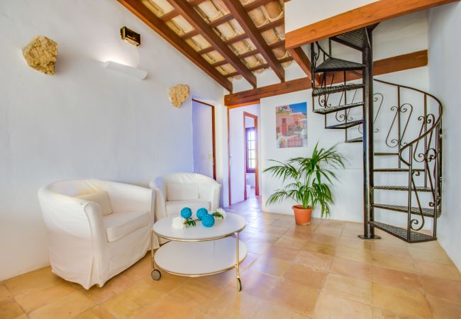 Finca in Alcúdia - Große Finca Can Comaro mit Pool in Alcudia Finca in Alcúdia - Große Finca Can Comaro mit Pool in Alcudia