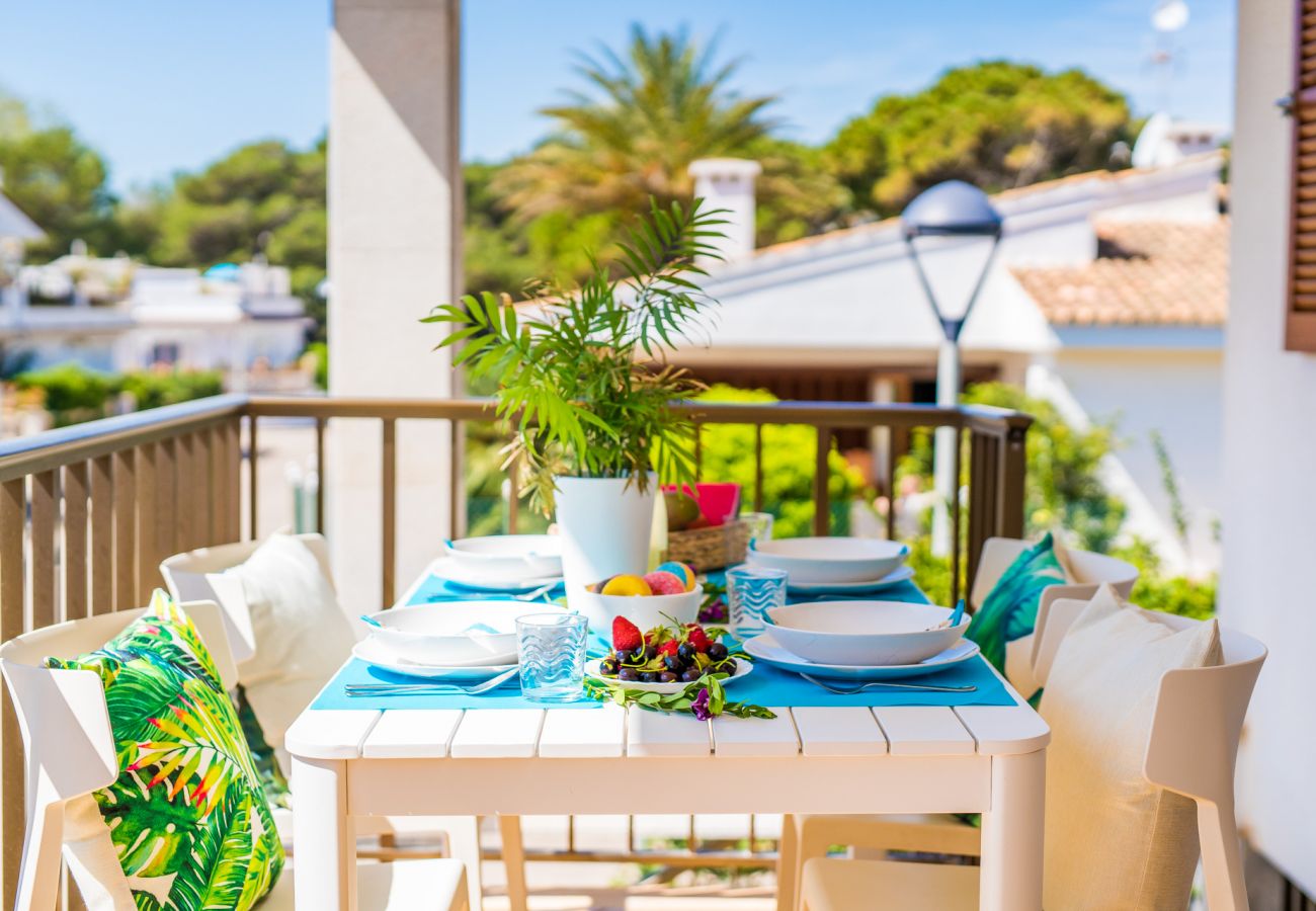 Ferienhaus in Playa de Muro mit Terrasse