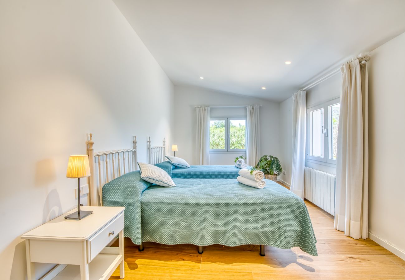 Ferienhaus in Alcudia - Villa Encantada Pool natürliche Umgebung strandnah
