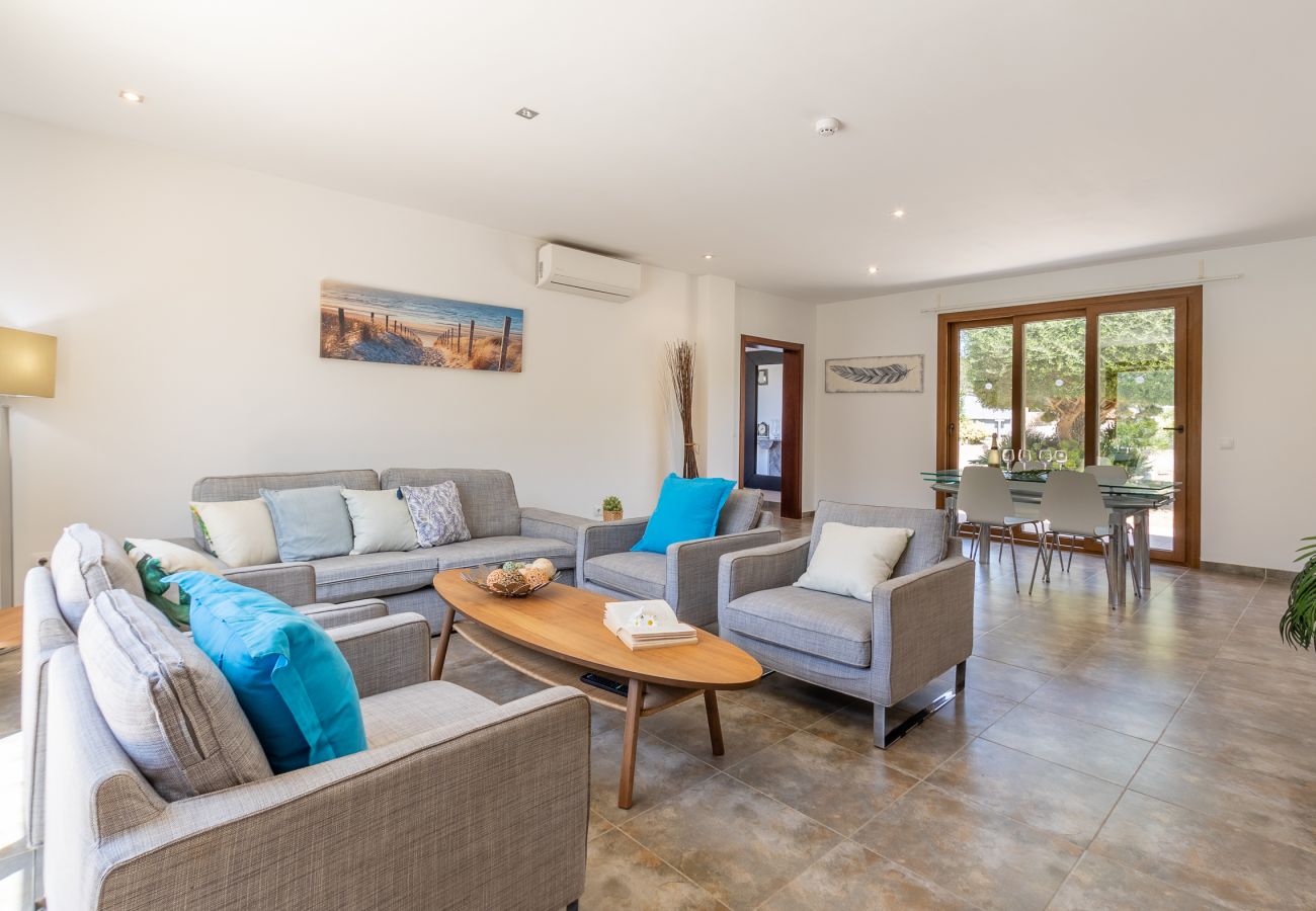 Finca in Alcudia - Finca in Alcudia Son Fe mit Pool und Bergblick