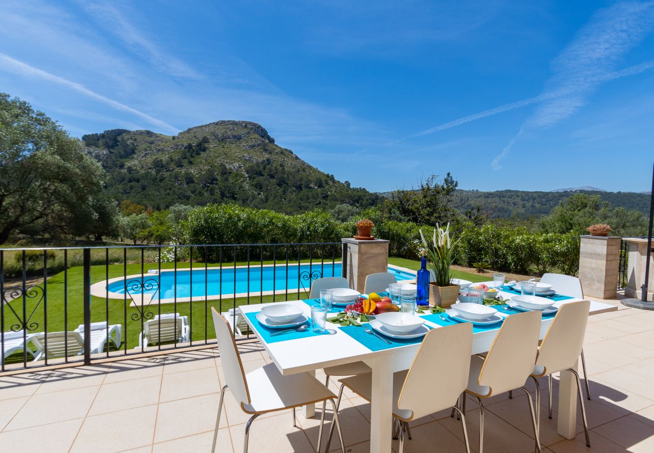 Finca in Alcudia - Finca in Alcudia Son Fe mit Pool und Bergblick