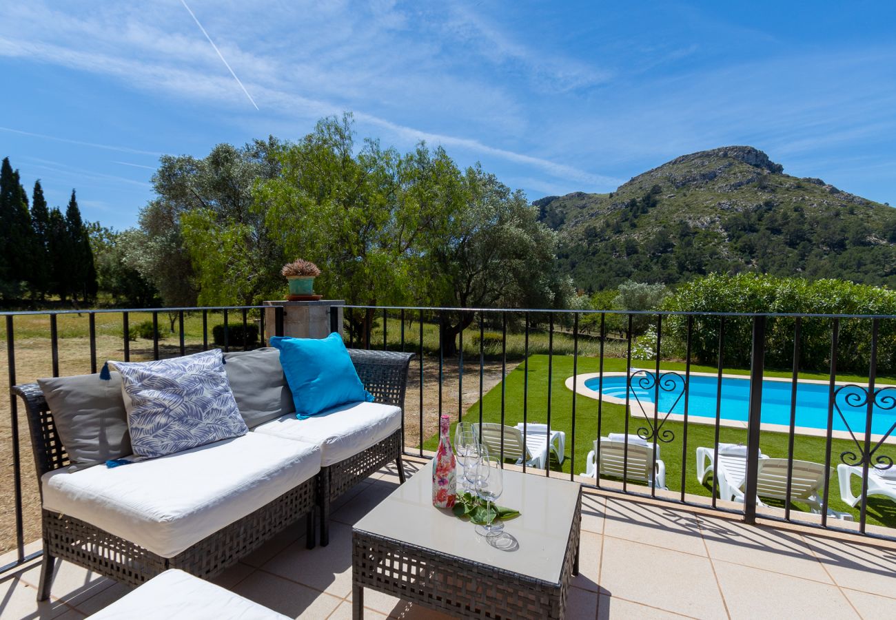 Finca in Alcudia - Finca in Alcudia Son Fe mit Pool und Bergblick