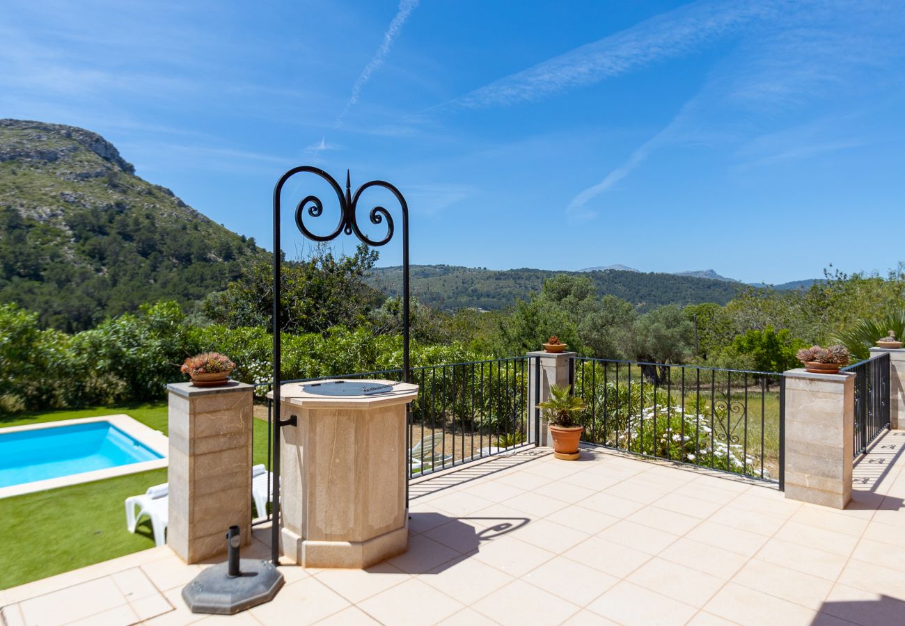 Finca in Alcudia - Finca in Alcudia Son Fe mit Pool und Bergblick